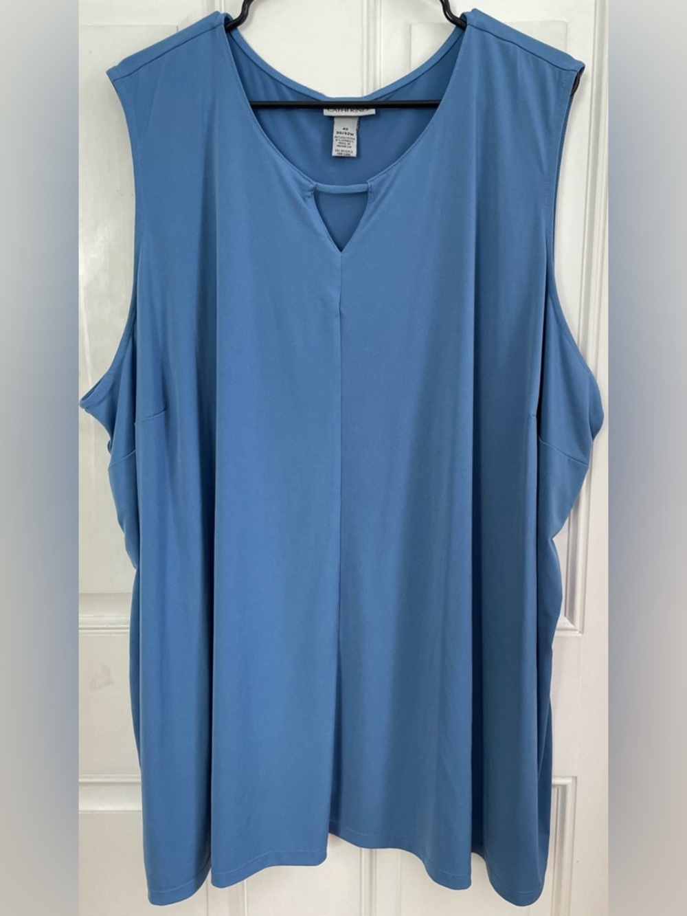 Catherines Woman’s Key Hole Blue Sleeveless Blouse Plus Size 3X Tank Top